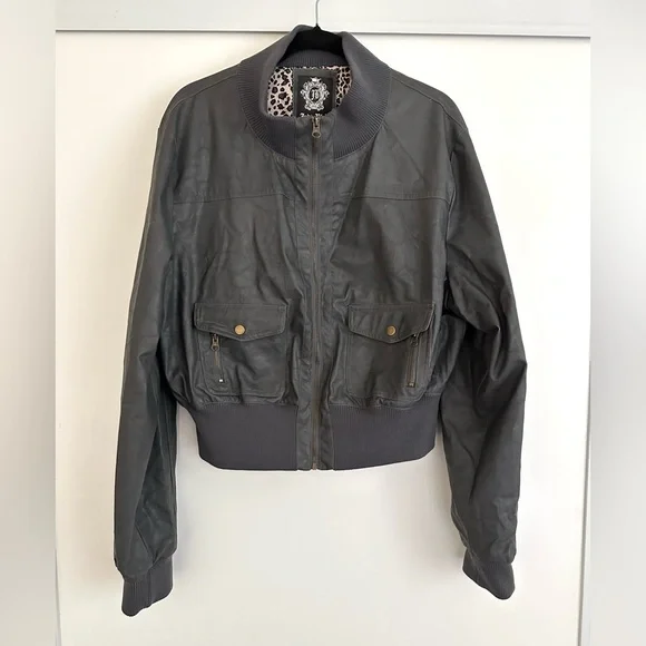 Gray Women's Pleather Jacket Size 3X - Picture 3 of 4